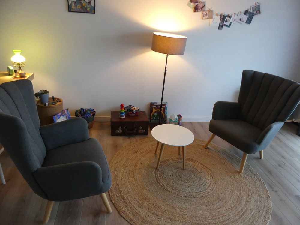 cabinet Emeraude Sophrologie de Delphine PHILIPP Taden Dinan Lanvallay Quevert Trelivan Evran cote d'emeraude cote d'armor gestion emotion deuil reiki bols tibétains sonothérapie PMA grossesse